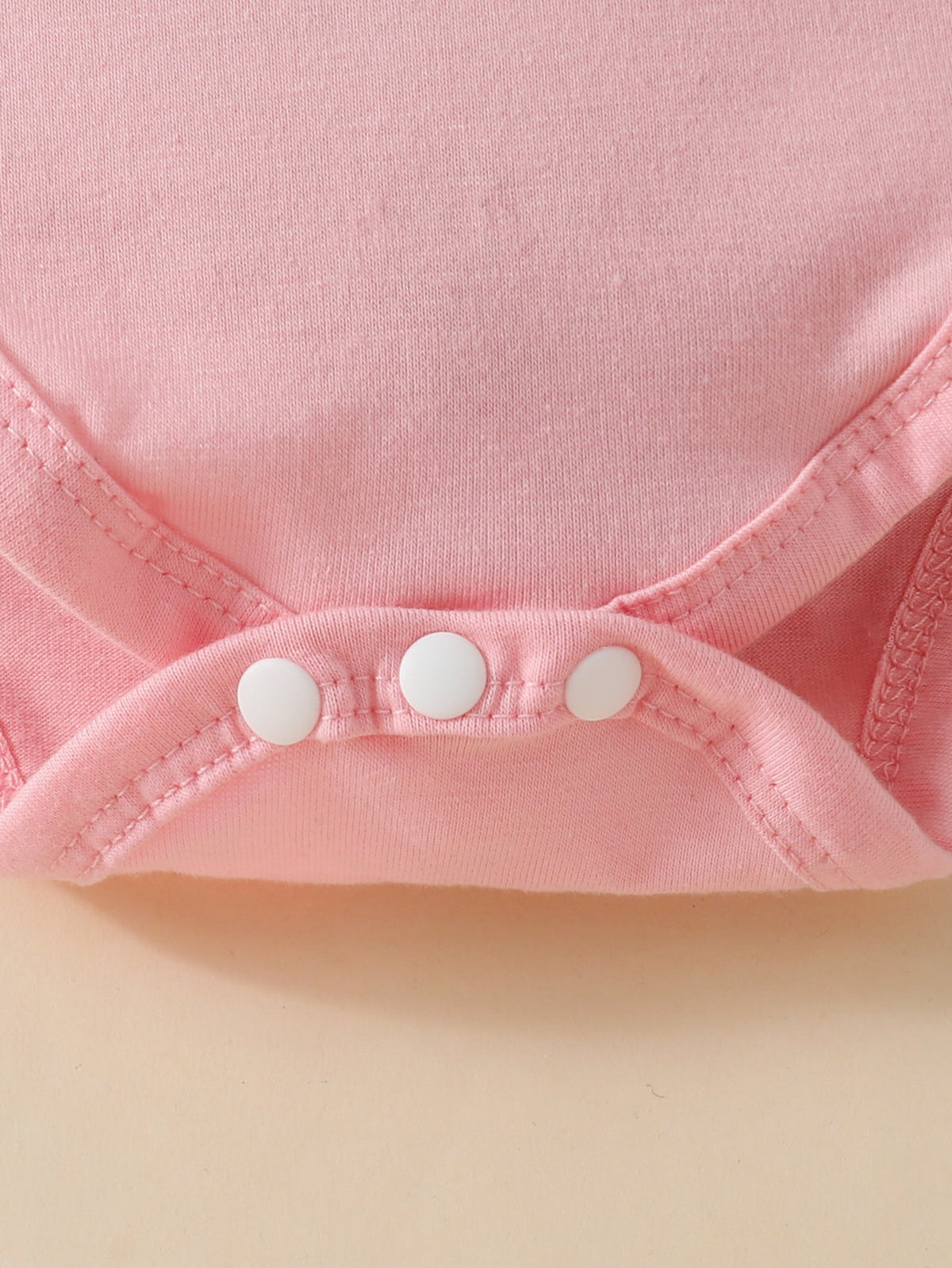 Baby Girls' Pink Bodysuit Shorts Set with a Daddy's Girl Mommy's World Print and Matching Heart Headband