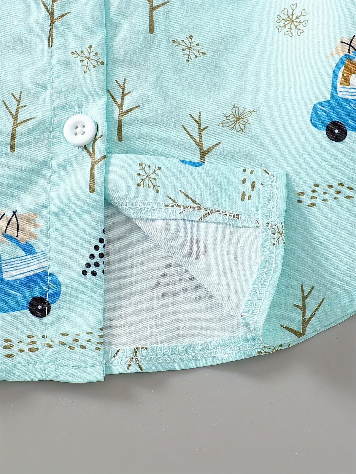 Boys' Car Print Shirt and Shorts Set with a Button Front and Elastic Waist for Summer Days and Beach Trips