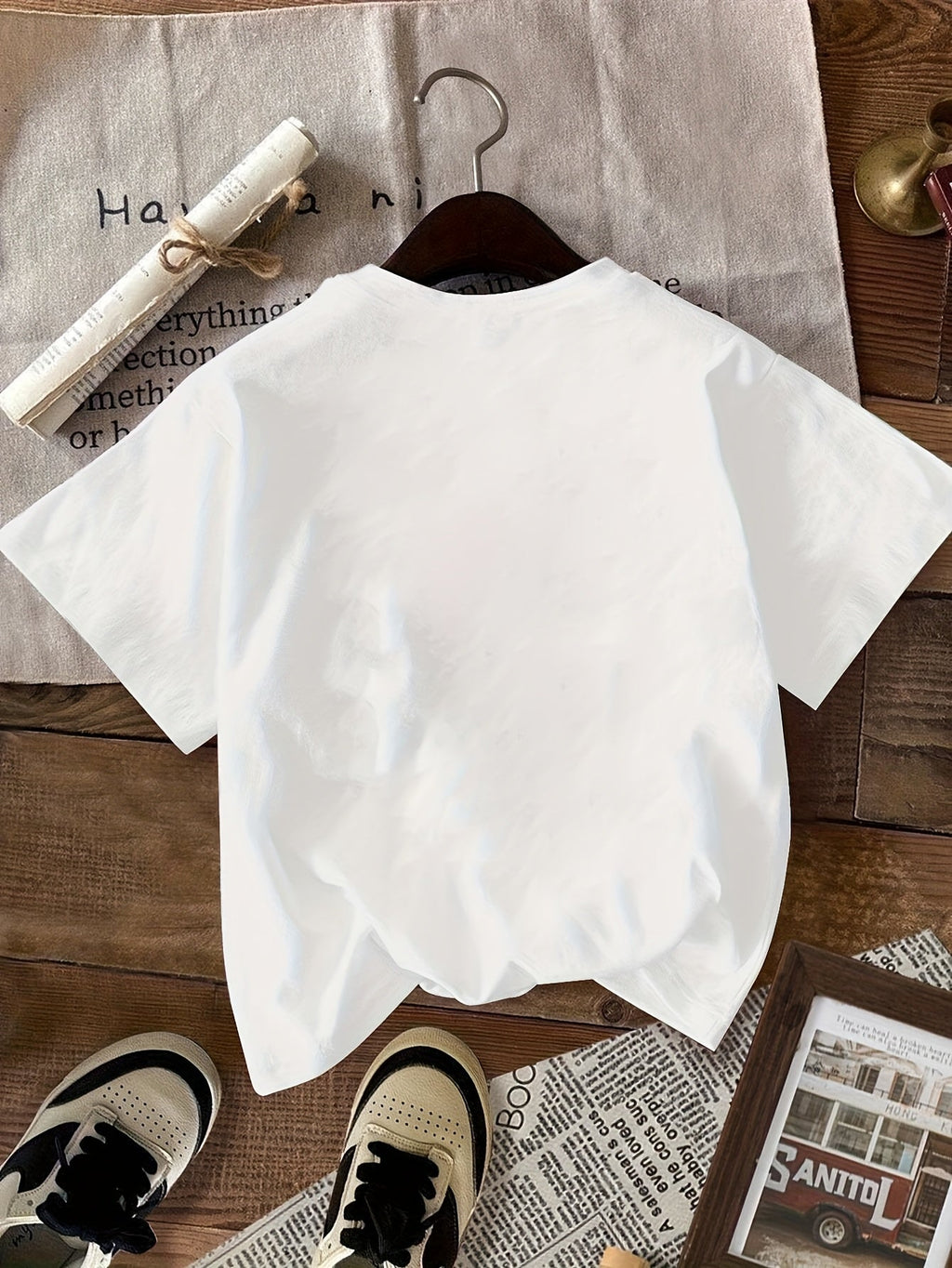 Girls' City Girl Cotton T-Shirt in White with a Crowned Cartoon Portrait for Casual Summer Outfits